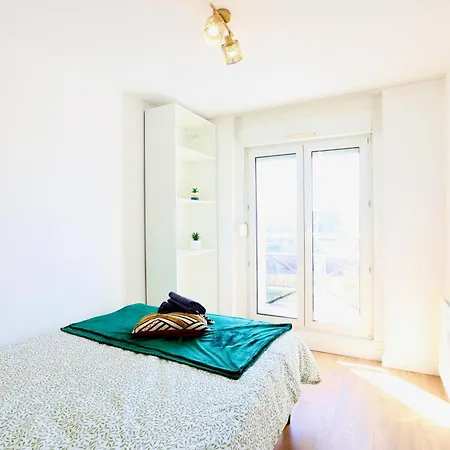 Apartamento 4 Min To Basel - Fully Renovated- Private Parking Space Saint-Louis (Haut-Rhin)