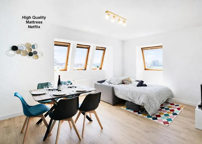 4 Min To Basel - Fully Renovated- Private Parking Space * Saint-Louis (Haut-Rhin)